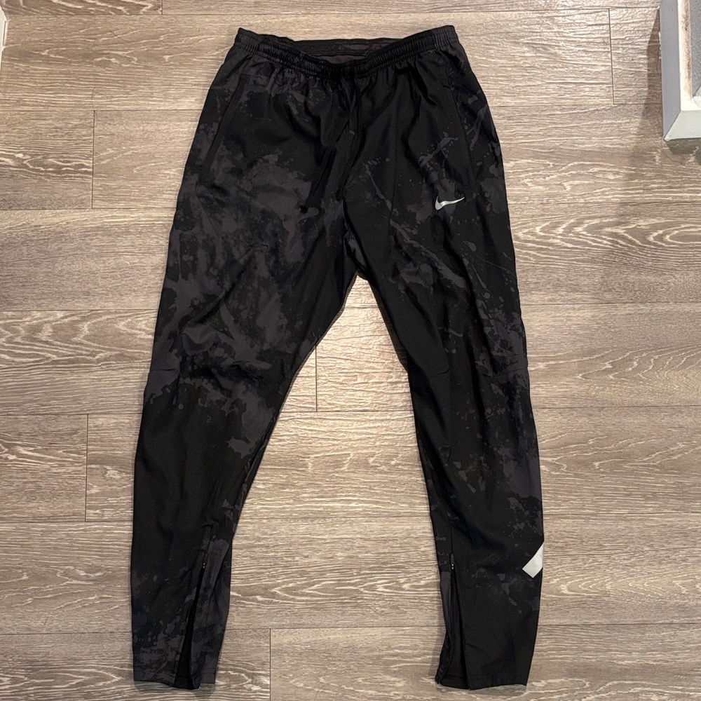 Nike Black Camo Sweatpants